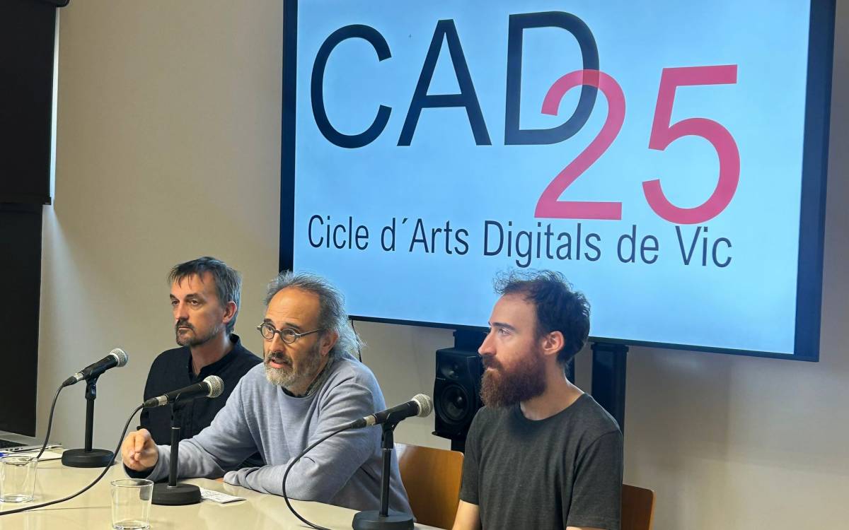 Presentació de III Cicle d'Arts Digitals de Vic. - Aj. Vic