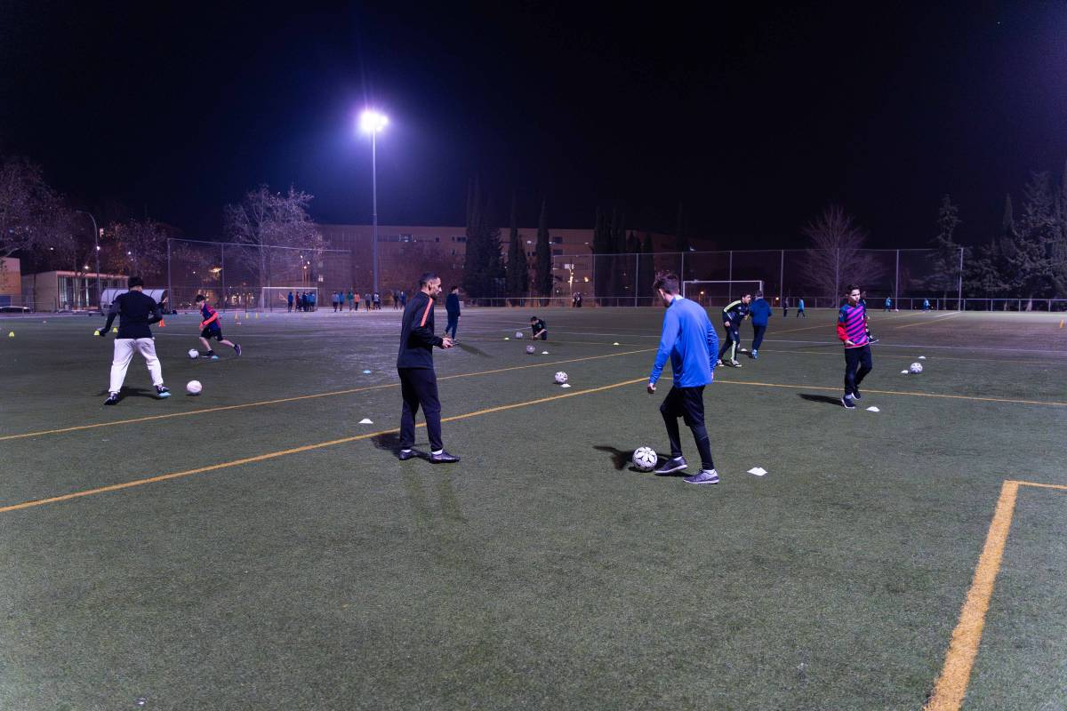 Suspeses totes les activitats a l'aire lliure a causa del vent