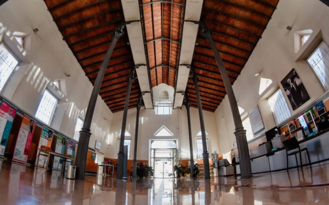 Reus celebra el Dia Internacional de les Biblioteques amb l’espectacle «L’arbre de les papallones»