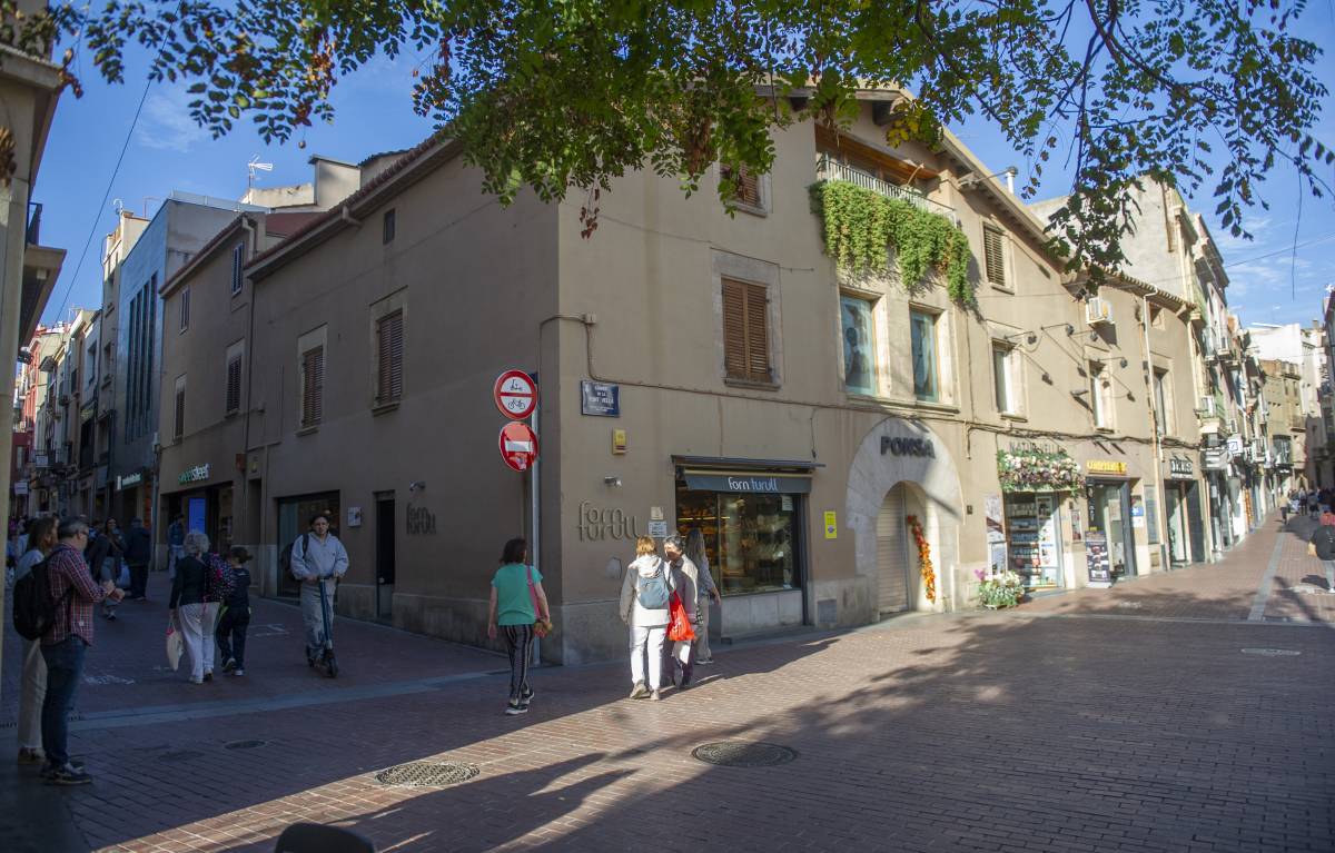 La cantonada de Gavatxons amb Font Vella - Alberto Tallón La cantonada de Gavatxons amb Font Vella