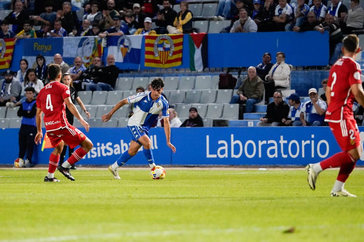 El CE Sabadell torna a empatar a zero a la Nova Creu Alta, però dormirà líder del grup