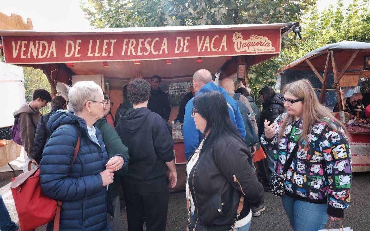 Exitosa 30a edició de la Fira de la Castanya de Viladrau. - Oriol Clavera Exitosa 30a edició de la Fira de la Castanya de Viladrau.