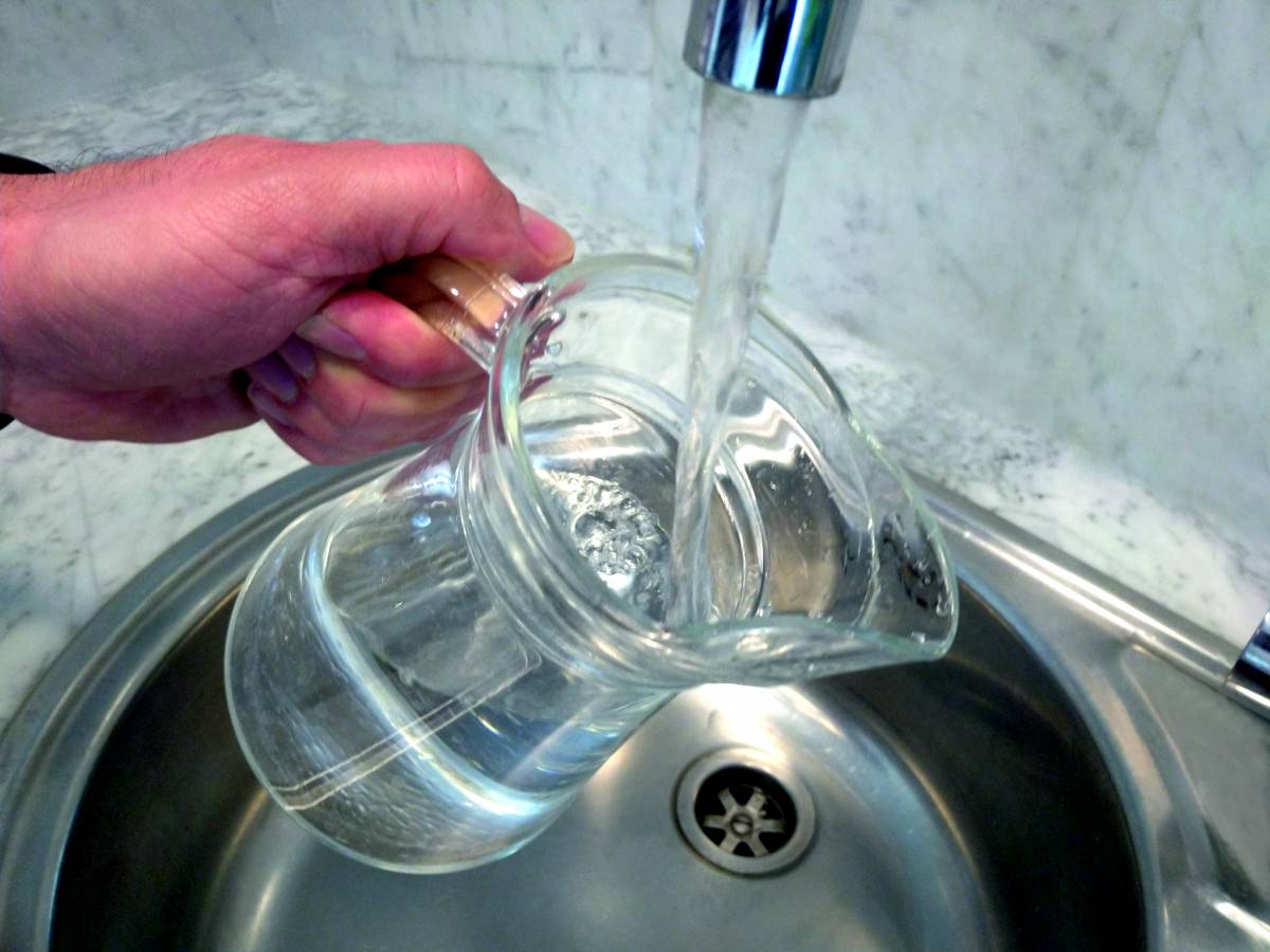 Roses trigarà «dies o setmanes» a solucionar els problemes de la potabilitat d'aigua