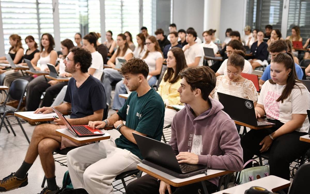 UManresa inicia el curs amb 2.620 estudiants i un nou rècord en titulacions oficials