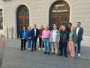 Acord per blindar el català a l'escola