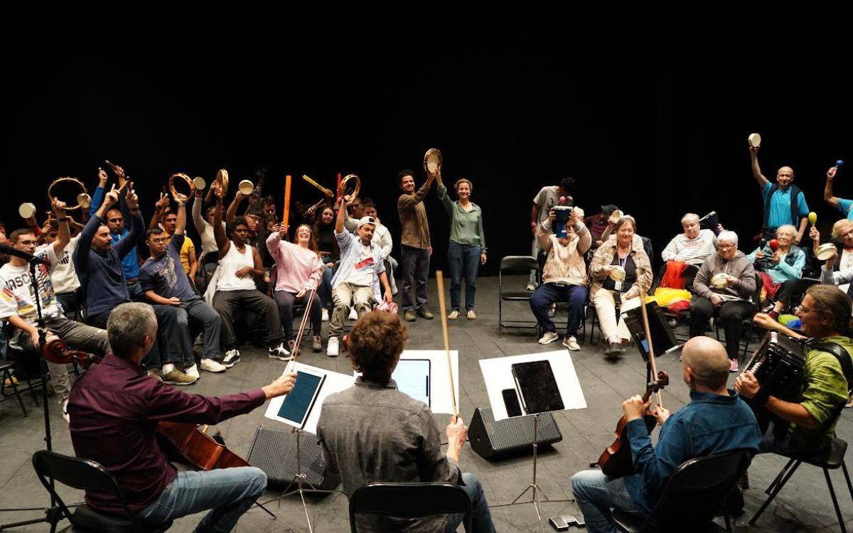 La Camerata XXI porta la musicoteràpia al Teatre Tarragona amb la participació d’entitats socials de la ciutat
