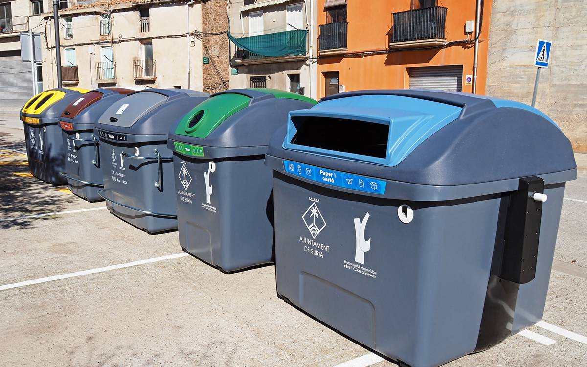 Súria inicia la instal·lació dels nous contenidors tancats i fixa el 24 de novembre com a data clau