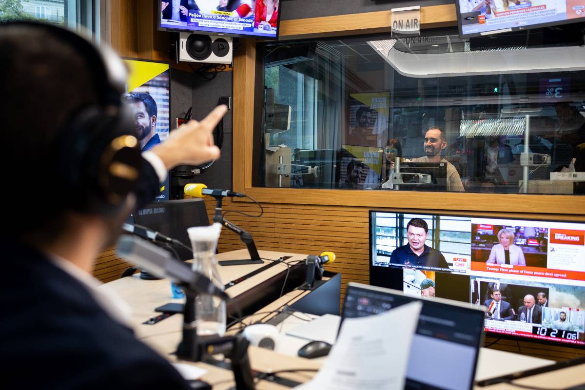 La pudor a l'estudi d'«El matí de Catalunya Ràdio» dificulta a Ustrell continuar amb el programa: «No puc»