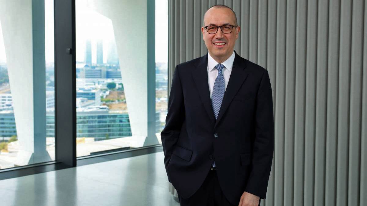 El BBVA obté un resultat rècord de 7.978 milions, tot i l’esforç en la batalla de l’opa