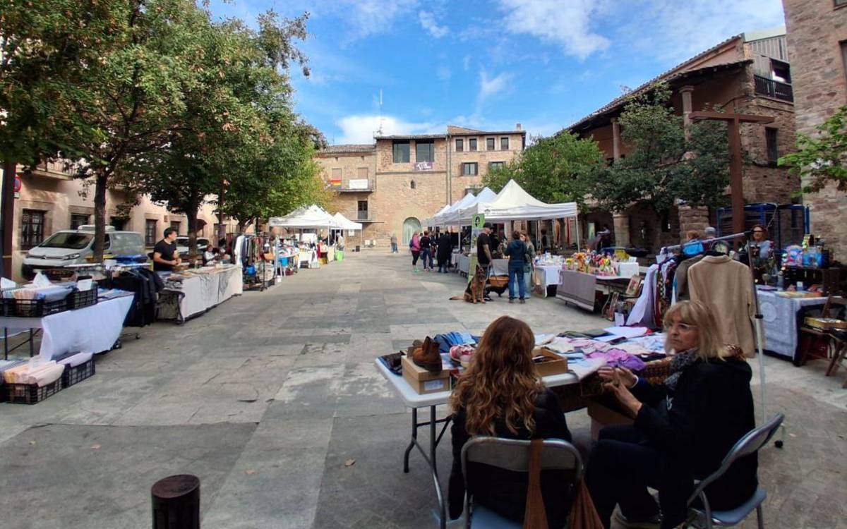 Santpedor celebrarà Tots Sants amb tallers, dansa i mercat en una nova edició dels Dissabtes de plaça