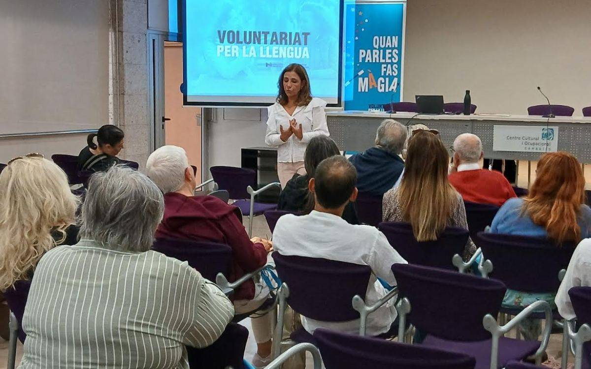 Cambrils inicia una nova edició del Voluntariat per la Llengua amb catorze parelles lingüístiques