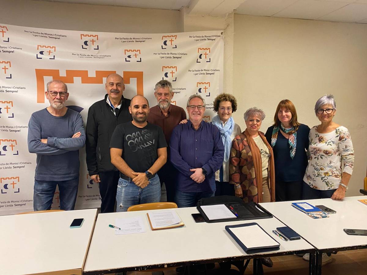 Josep Lluís Gàzquez renova com a president de la Festa de Moros i Cristians de Lleida