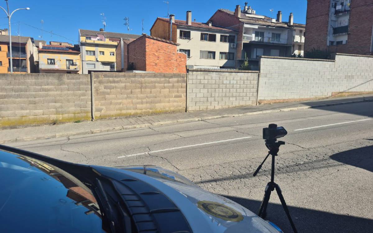 Torelló instal·la radars mòbils per regular la velocitat dels vehicles i millorar la seguretat viària