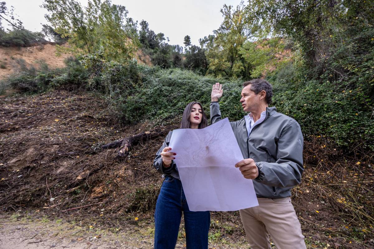 Lluís Matas i Sílvia Garcia a la presentació de les obres del camí del Ripoll  - Juanma Peláez Lluís Matas i Sílvia Garcia a la presentació de les obres del camí del Ripoll