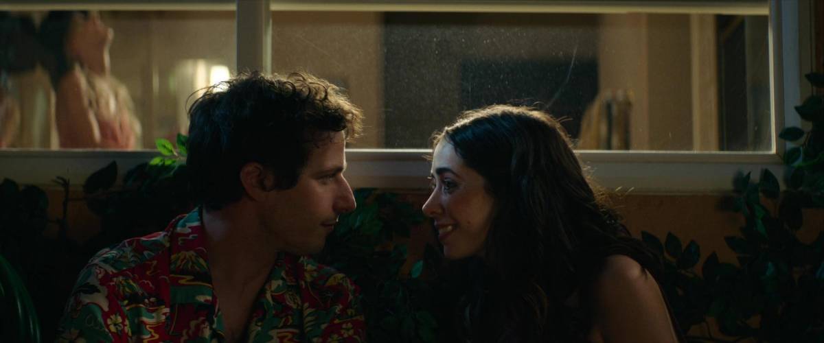 Andy Samberg i Cristin Milioti a Palm Springs - Amazon Prime Video Andy Samberg i Cristin Milioti a Palm Springs
