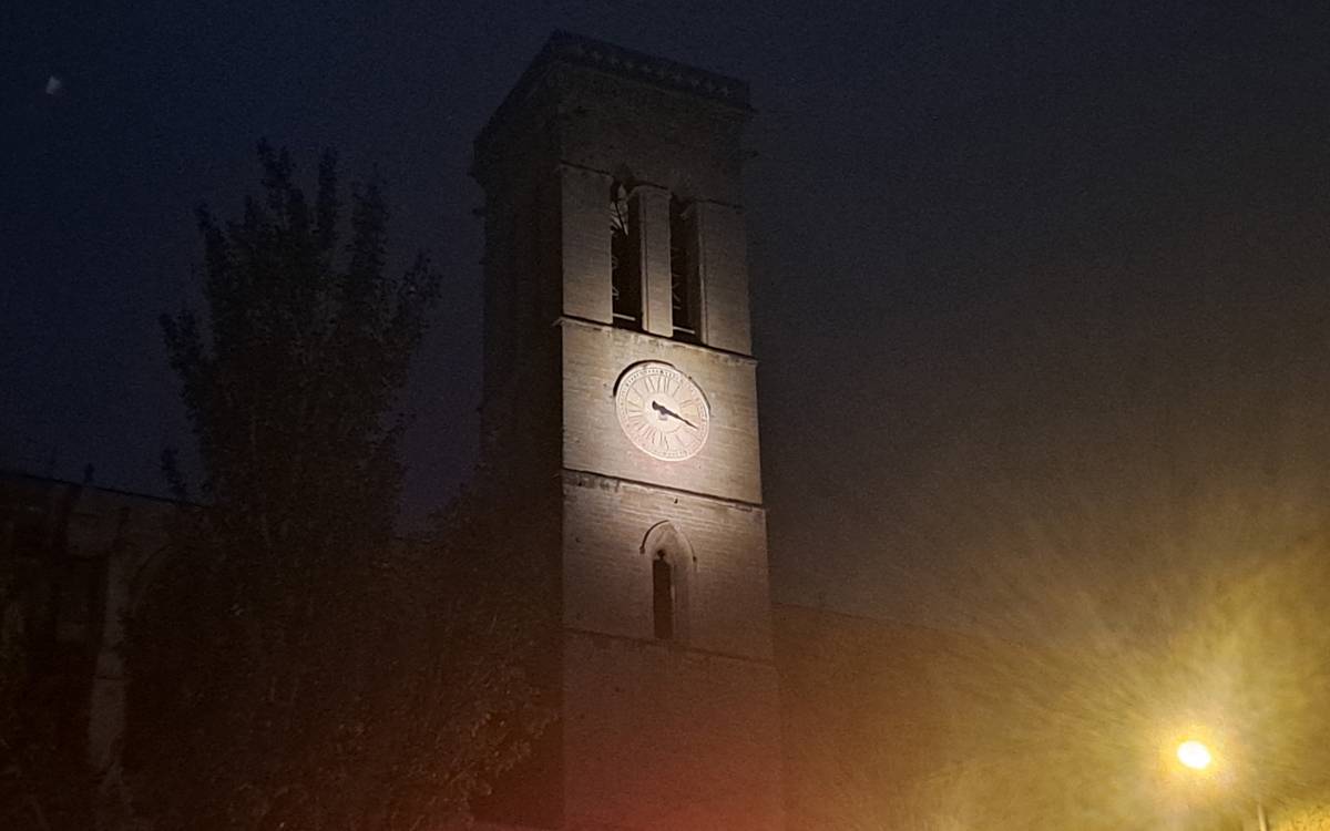 Si aixequeu la vista a Manresa, no us deixeu guiar per l'hora de la Seu