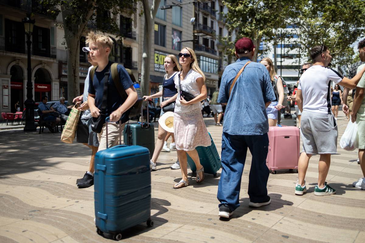 El nou pla d'usos de Ciutat Vella passa un nou filtre: el «sí» de Junts fa que Collboni no necessiti més suports