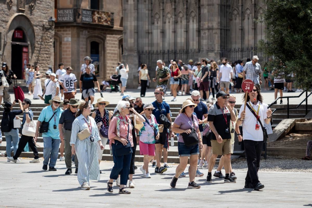 Acord al Parlament: Barcelona podrà elevar la taxa turística fins als 30 euros