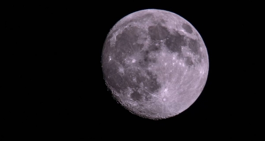 La pròxima superlluna arriba aquest novembre: quan i com es pot veure?