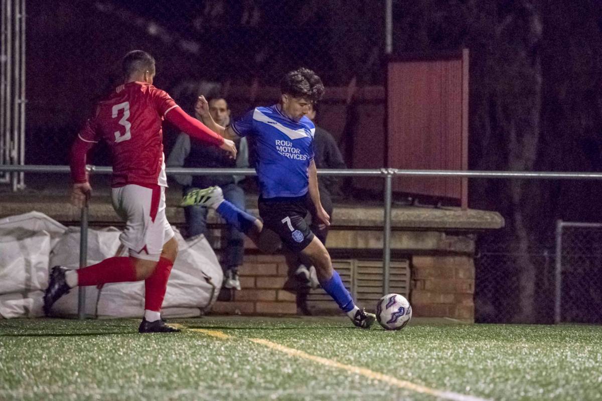 L`Hug Plans centrant la pilota. Foto de Víctor Pisa - L`Hug Plans centrant la pilota. Foto de Víctor Pisa