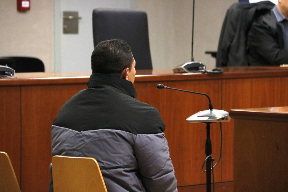 L'acusat d'apunyalar la seva parella a Vielha es declara culpable i accepta 7 anys de presó