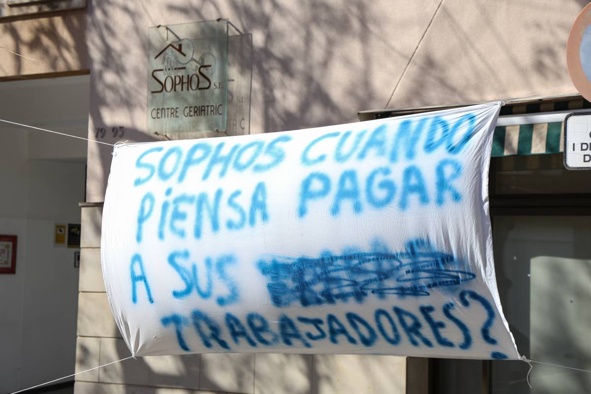 Queixes per retards en els pagaments en una residència de gent gran: 