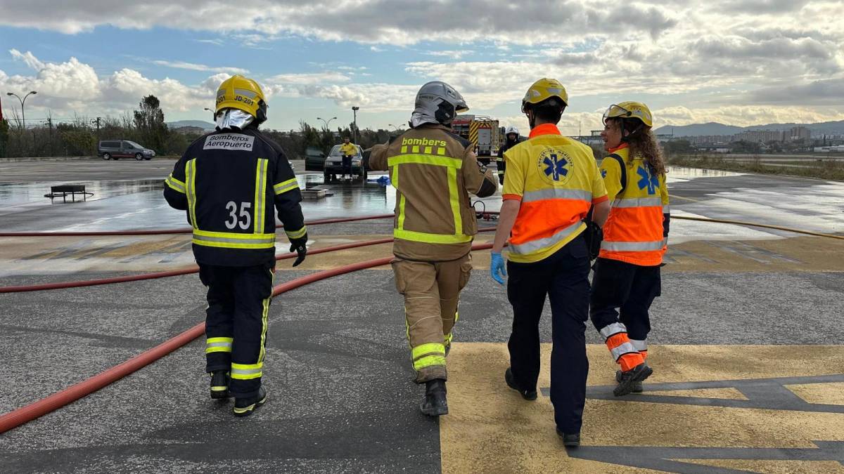 Simulacre d`accident aeri a l`Aeroport de Sabadell - Cedida Simulacre d`accident aeri a l`Aeroport de Sabadell