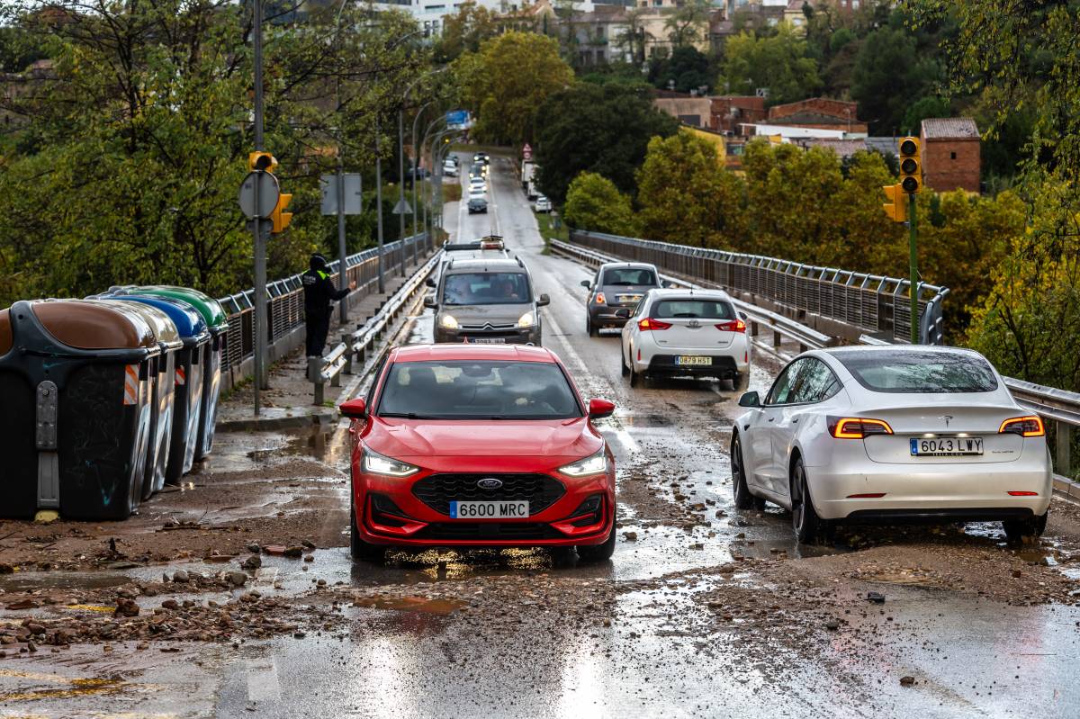 La pluja torrencial arriba a Sabadell - Víctor Castillo La pluja torrencial arriba a Sabadell