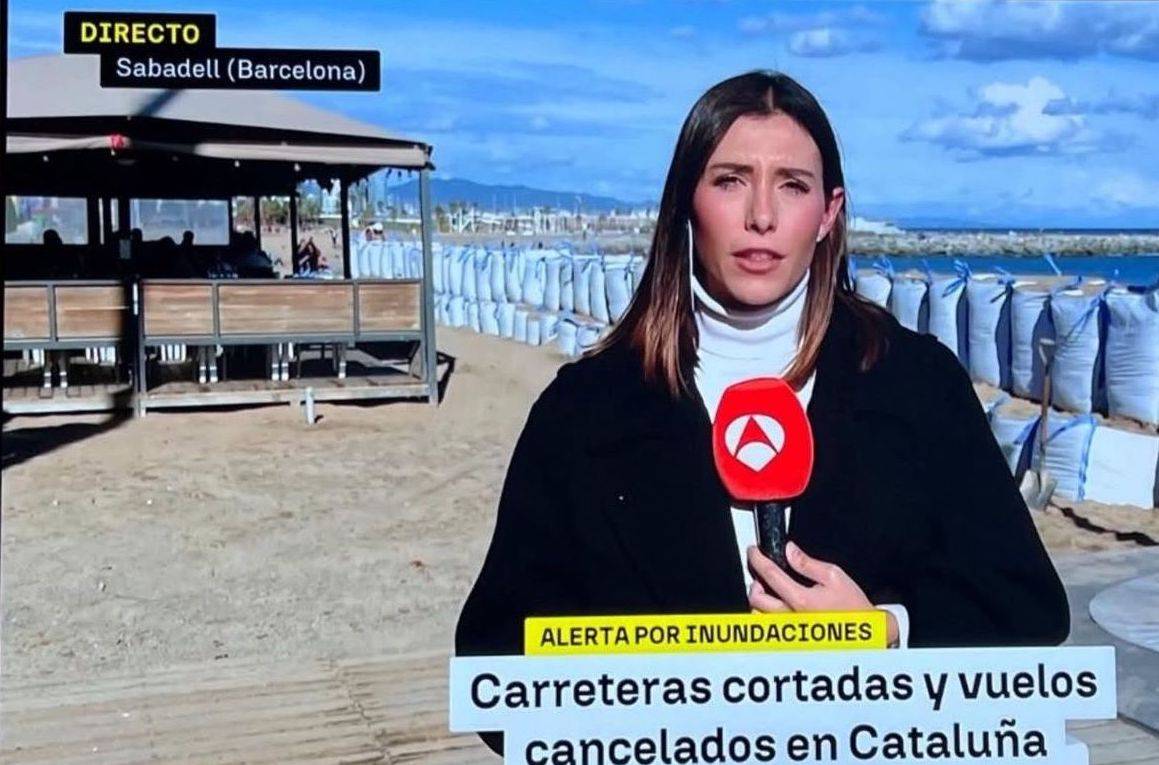 Connexió en directe des de Sabadell... amb la platja de fons - D.S