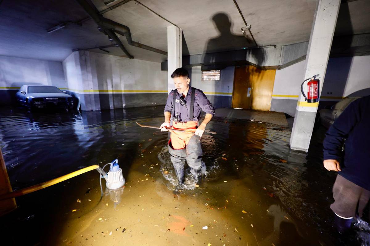 Fortes inundacions a la zona de Can Roqueta - Juanma Peláez Fortes inundacions a la zona de Can Roqueta