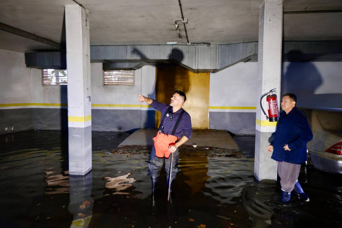 Fortes inundacions a la zona de Can Roqueta - Juanma Peláez Fortes inundacions a la zona de Can Roqueta
