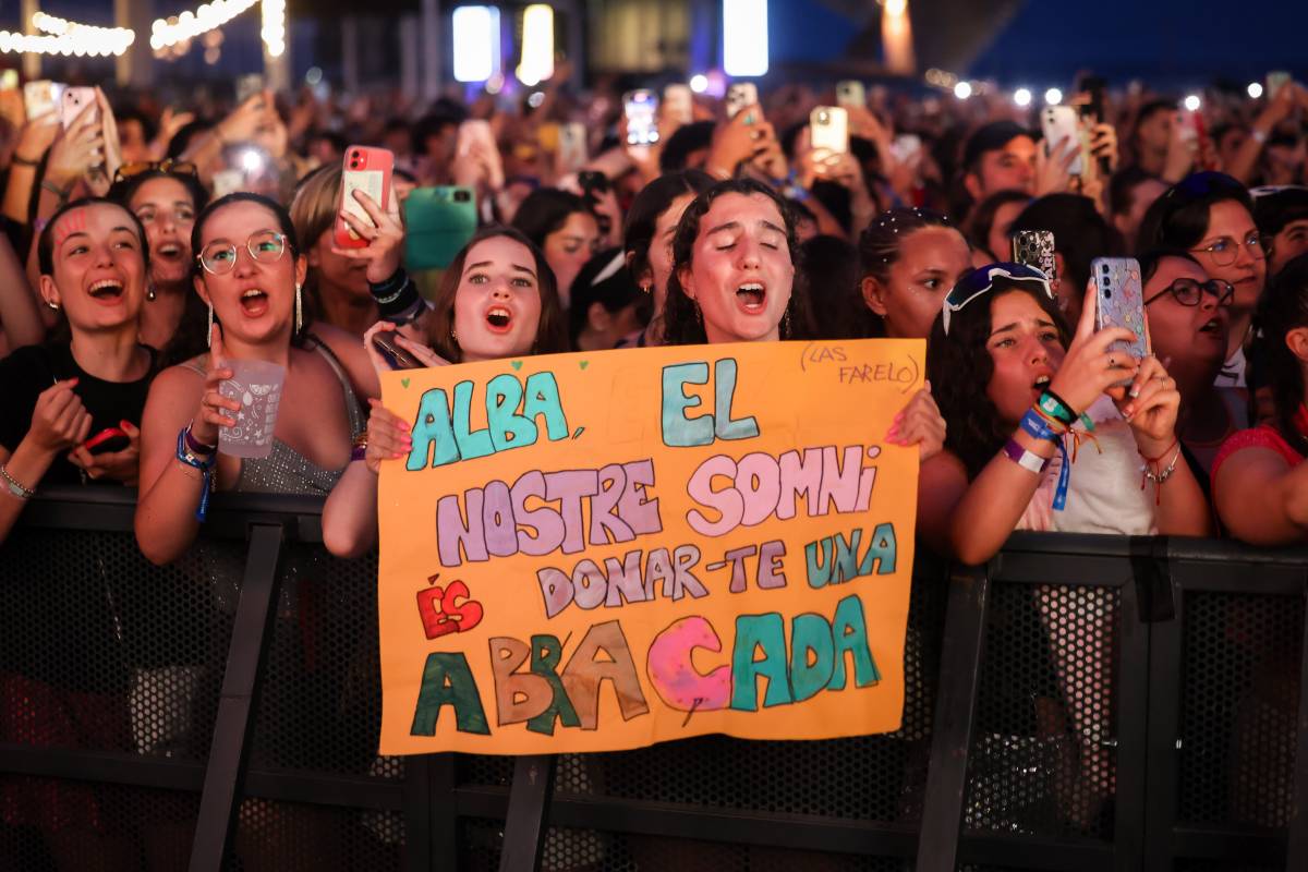 31 Fam compartirà escenari amb Myke Towers, Dela Rose, Ptazeta i Juan Magán: així serà el Share Festival 2026