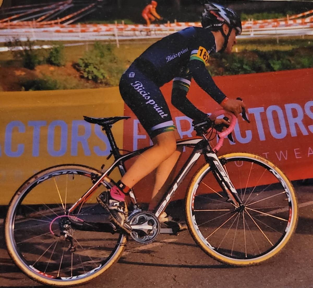 Torrejón, en una competició de ciclisme - CEDIDA