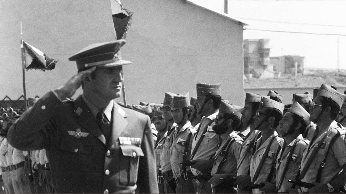 Traïció i covardia entre les dunes: 50 anys de l'entrega del Sàhara al Marroc