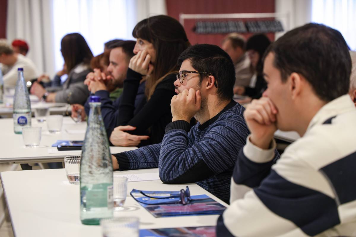 La catorzena Trobada de Persones Autogestores de Down Catalunya - VÍCTOR CASTILLO La catorzena Trobada de Persones Autogestores de Down Catalunya