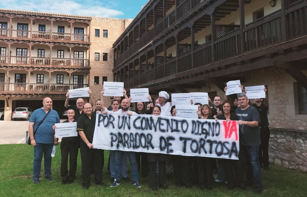Els treballadors del Parador de Tortosa reclamen millores laborals