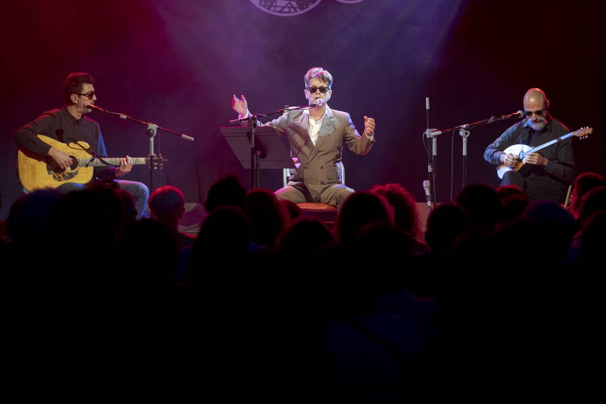 Theodoros Karellas, Auserón i Vaggelis Tzeretas - Lluís Clotet