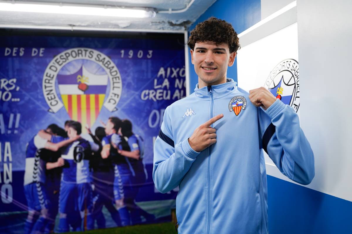 A punt de fer els 18 anys, ja ha disputat diversos partits de Copa Catalunya amb el primer equip - David Chao A punt de fer els 18 anys, ja ha disputat diversos partits de Copa Catalunya amb el primer equip