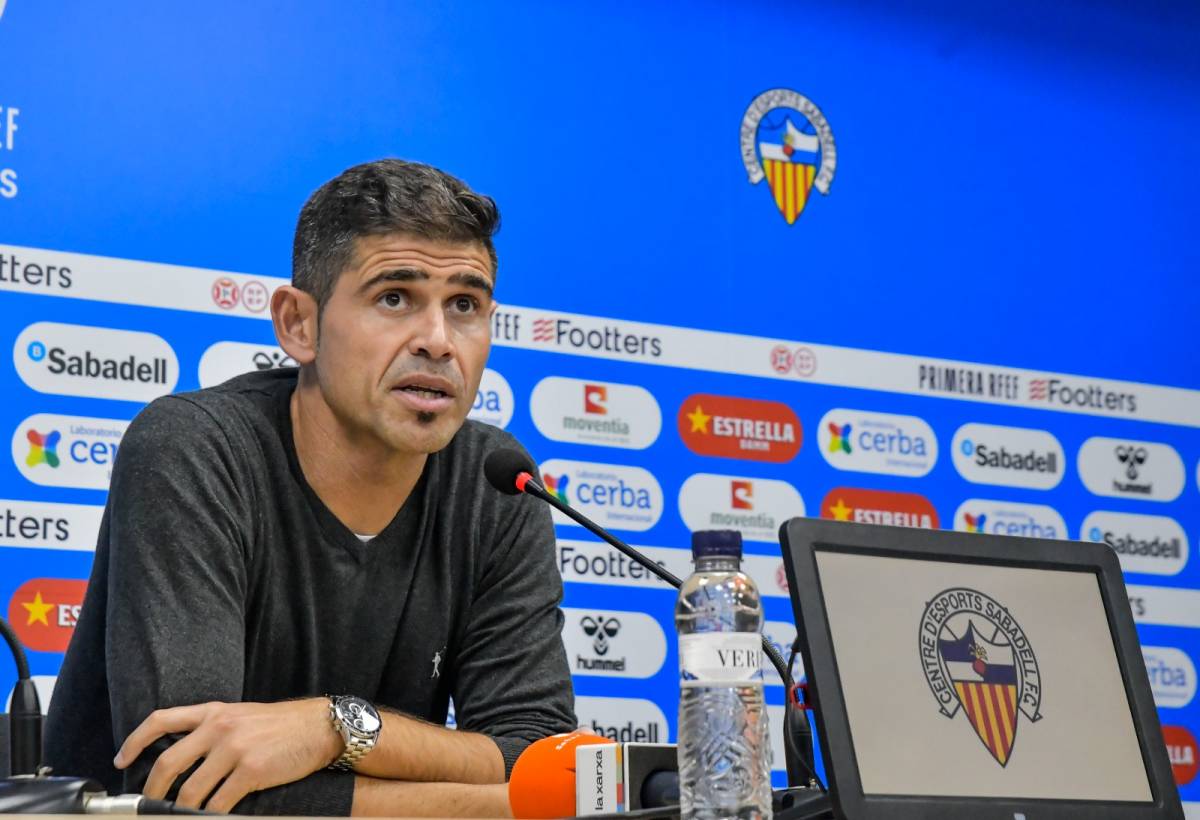 Antonio Hidalgo a la Sala de Premsa Miguel Quereda - DS Antonio Hidalgo a la Sala de Premsa Miguel Quereda