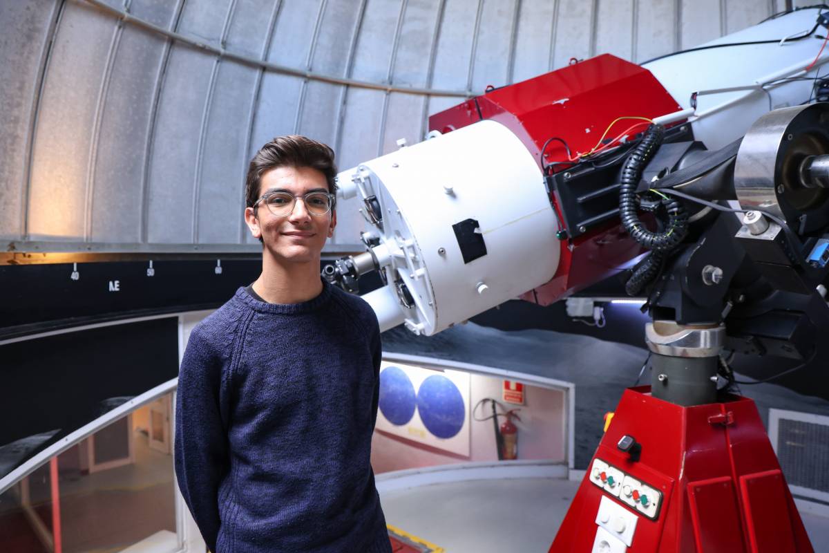 El jove astrònom que ha aconseguit enregistrar un exclusiu cometa interestel·lar des de Sabadell