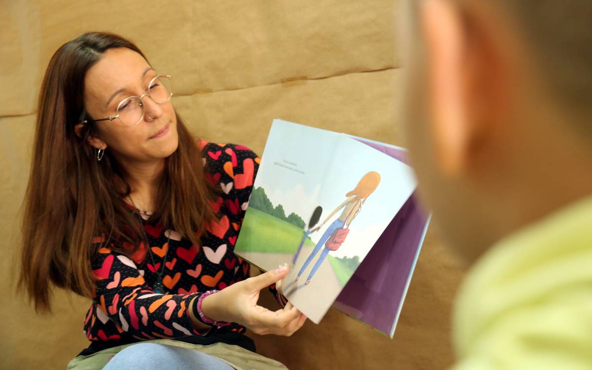 Un conte a l’escola Valldaura de Manresa trenca estereotips de gènere i fomenta el respecte