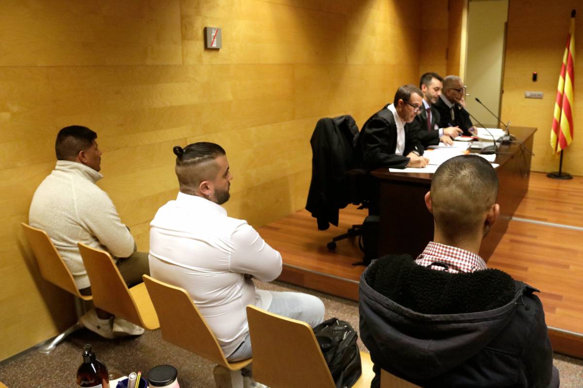 A judici els acusats d'intent d'assassinat a un noi d'Arbúcies per motius racistes