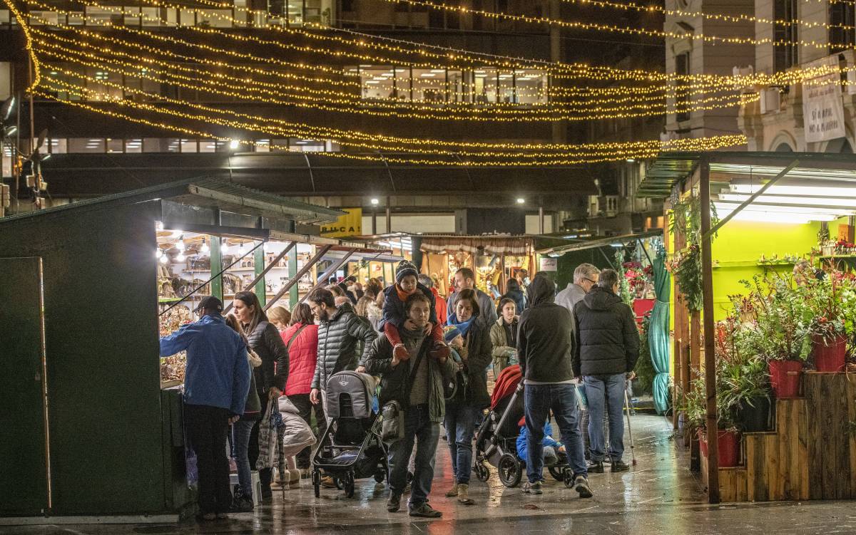 La Fira de Santa Llúcia, a la plaça de Doctor Robert