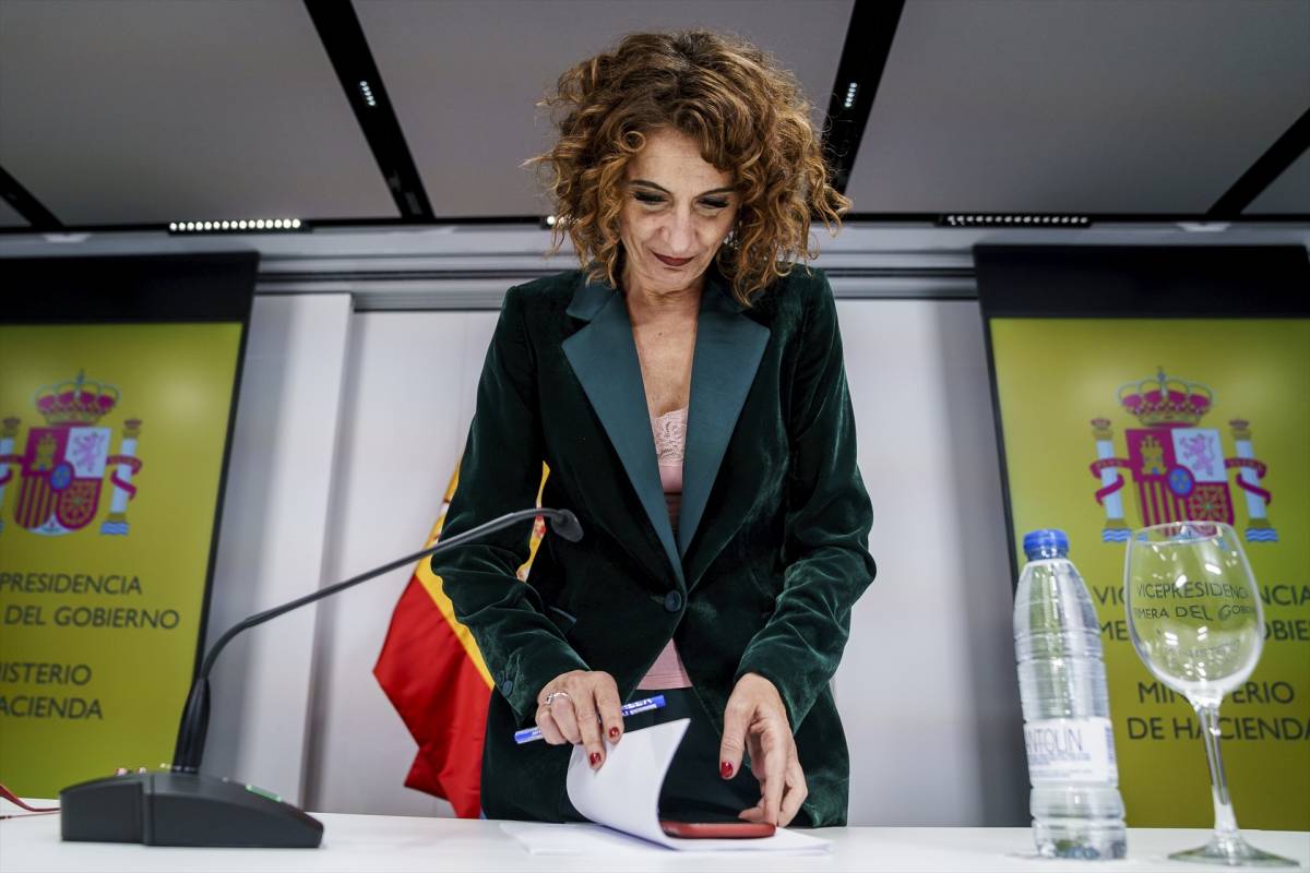 Comença el ball (de bastons) del finançament