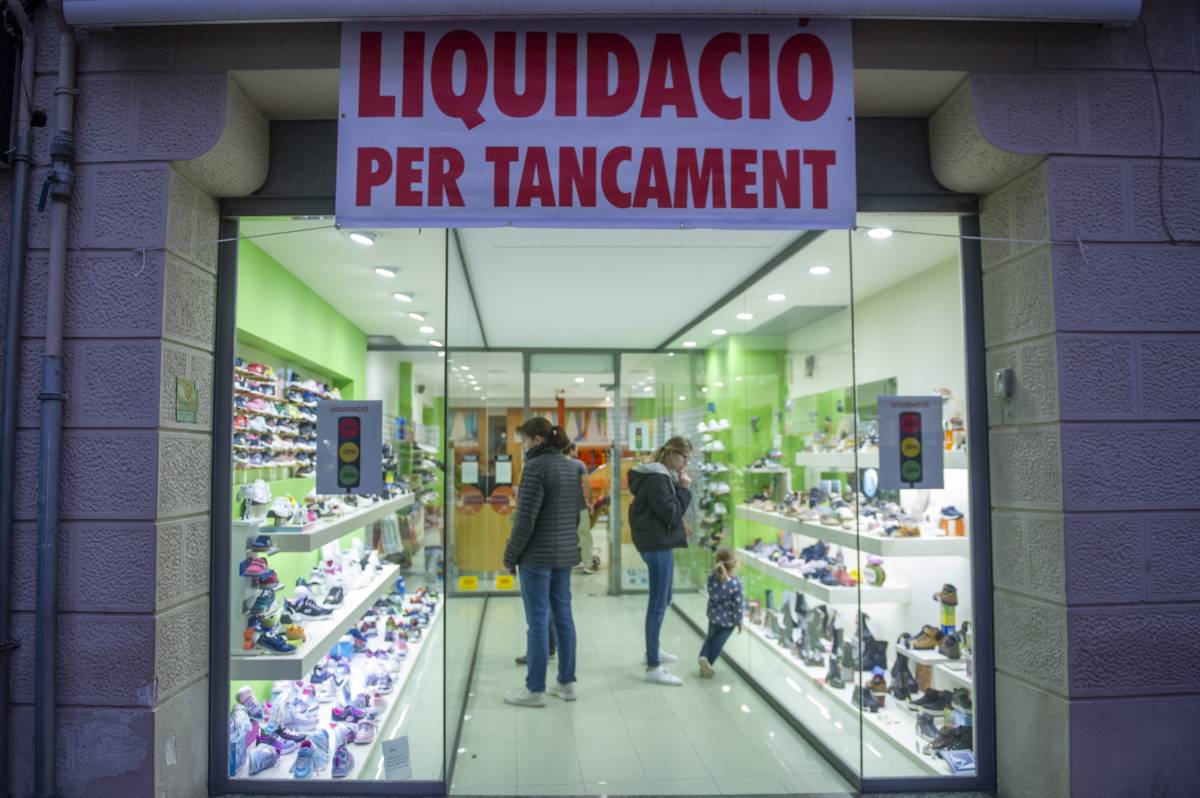 Tanquen les sabateries Torras: “Els costos d'ubicació se'ns mengen”