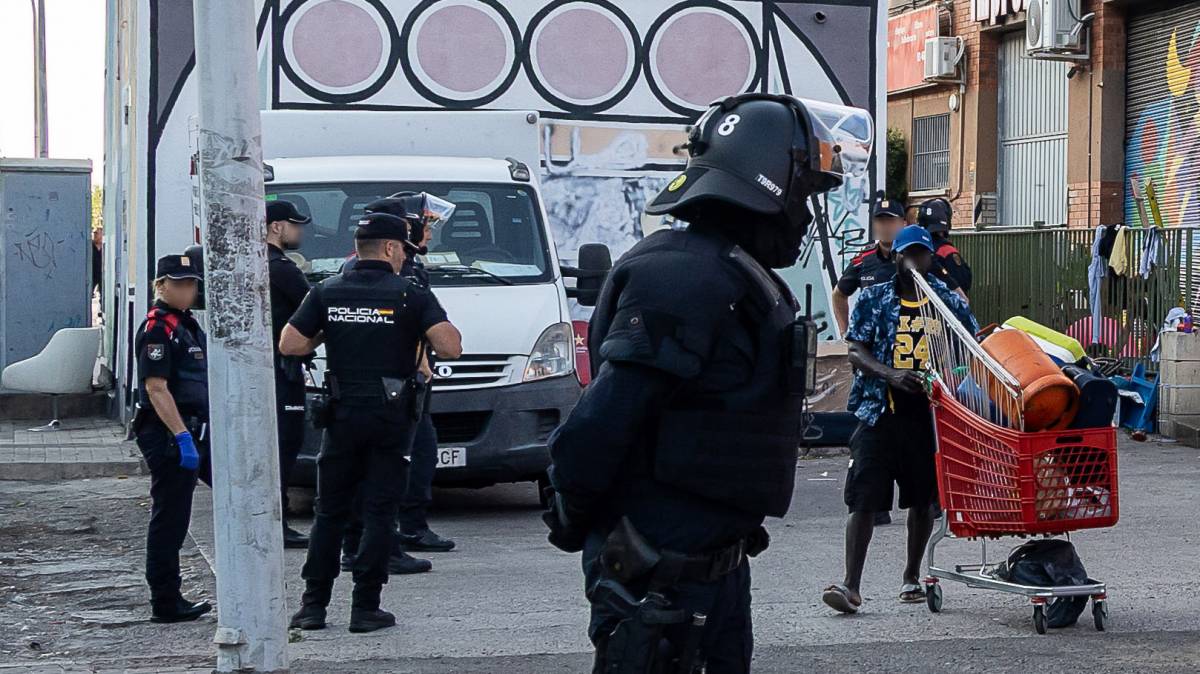 El misteri de la Policia Nacional espanyola als desnonaments: 24 casos a Catalunya en un any