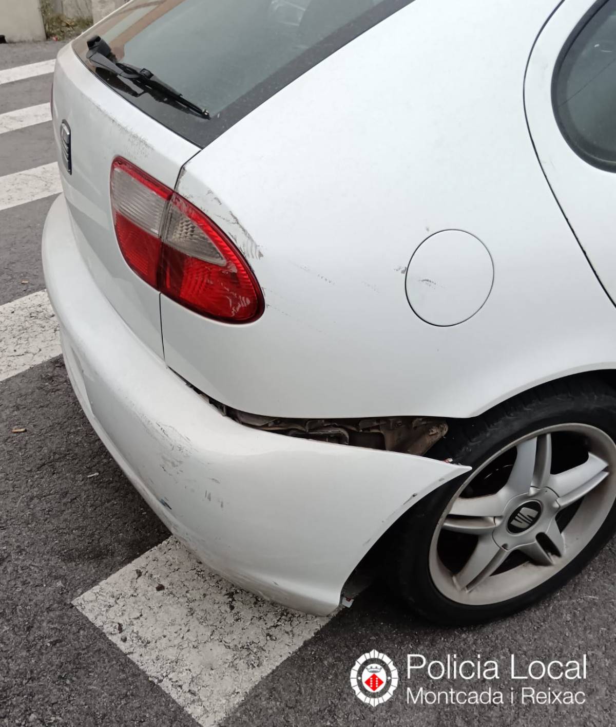 El vehicle utilitzat pels lladres - Policia Local de Montcada i Reixac