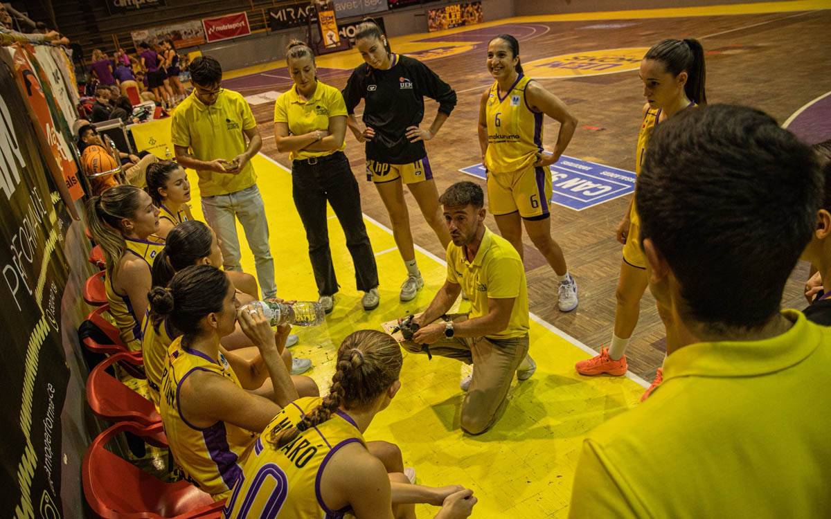 El Manresa CBF segella un triomf de prestigi a Mataró (49-54)