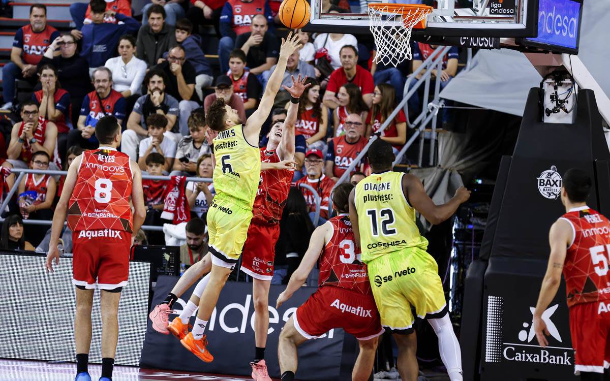 El Baxi Manresa suma un important triomf contra el Hiopos Lleida (99-86)