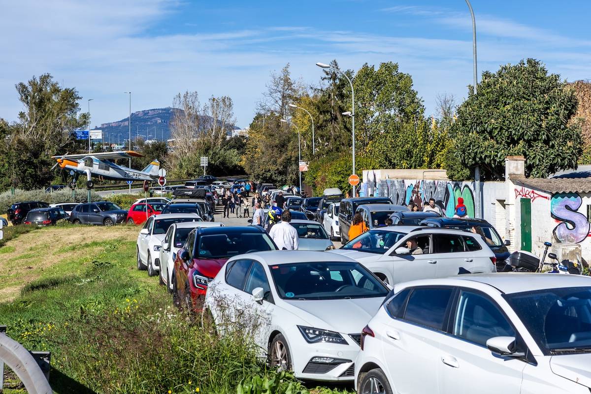 Els accessos a l`Aeroport, col·lapsats - Juanma Peláez Els accessos a l`Aeroport, col·lapsats